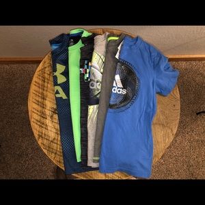 Boys athletic T-shirt lot size 6/7